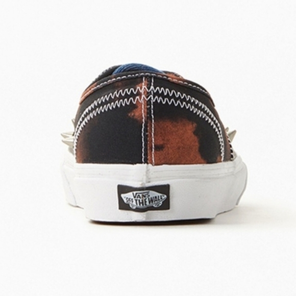 VANS TARTAN DAZE " MULTI ACID DYE" SNEAKERS. SIZE WOMEN'S 9.5. MEN'S 8. UNISEX. - Picture 2 of 14